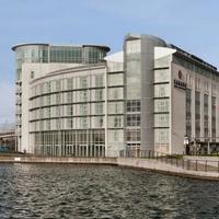 Ramada Hotel & Suites, London Docklands