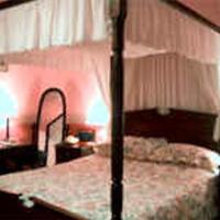 Columba House Hotel & Garden Restaurant