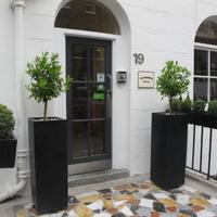 Alhambra Hotel