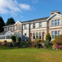Rosslea Hall Hotel