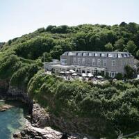 BERRY HEAD HOTEL