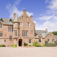 Cringletie House