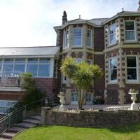 Summerhill Hotel