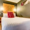 Roomzzz Leeds City West
