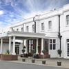 Russ Hill Hotel