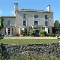 Glangrwyney Court Country House