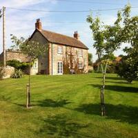 Hillview Farm Bed & Breakfast