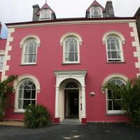 LLETY TEIFI GUESTHOUSE
