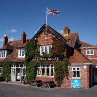 The Halfway House Inn Country Lodge