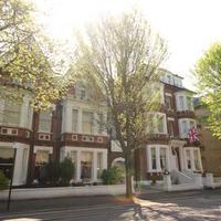 Courtlands Hotel