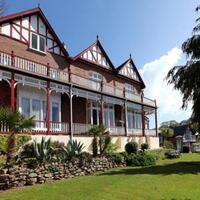 The Robin Hill Hotel