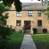 Little Treaddow Farmhouse B&B