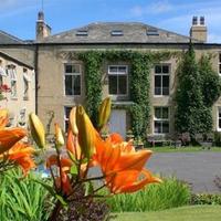 Hedgefield House