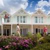 Corton Coastal Resort (Half board)