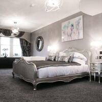 Windermere Suites