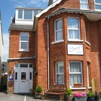 Lacey s Bed & Breakfast