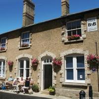 Town Hall Lodge B&B
