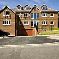 Farnborough - Clock House Road