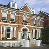 Lay Your Hat Serviced Apartments- Osborne Lodge