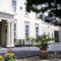 Lysses House Hotel