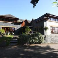 Oak Tree Inn