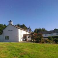 Brynllydan Country Guest House