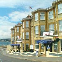 Royal Pier Hotel