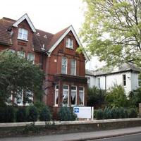 Acorn Lodge