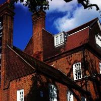 Connaught House Hotel London ExCeL