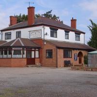 Moth & Lantern Pub / Guest House