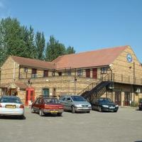 Riverside Hotel