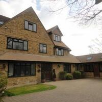 The Oaks Guest House
