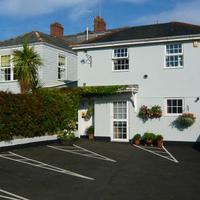 Elnor Guest House