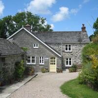 Little Pengelly Farm