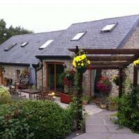 Beudy Bach Bed and Breakfast