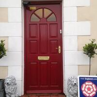 Lynebank House
