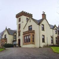 Delny House Hotel